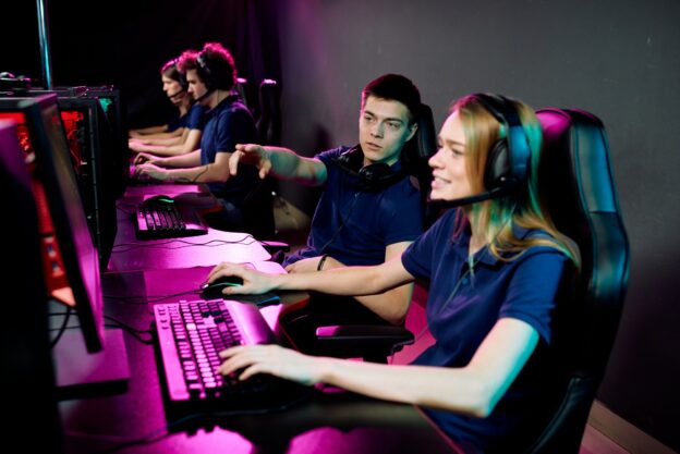 Cyber sport gamers preparing for competition