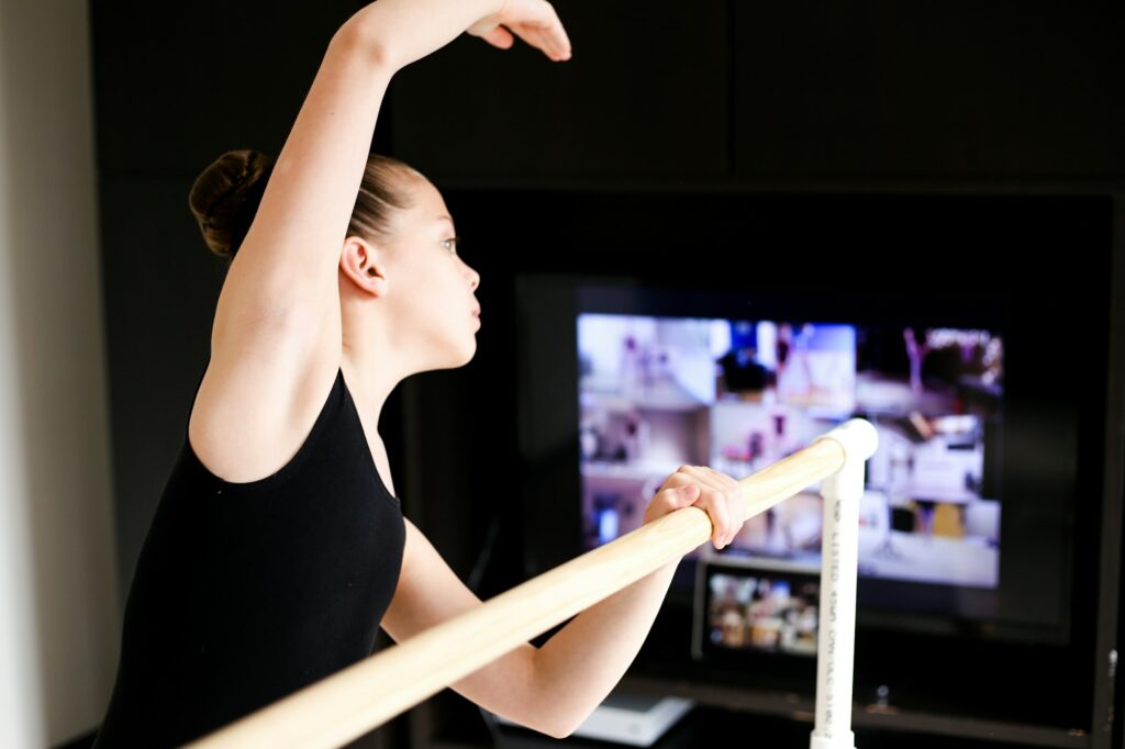 Dancer dancing on a Ballet class online via zoom technology